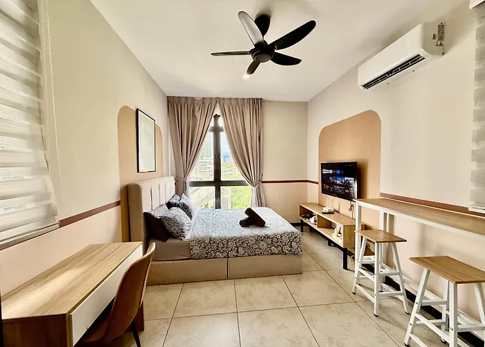Neu Suites Service Apartment